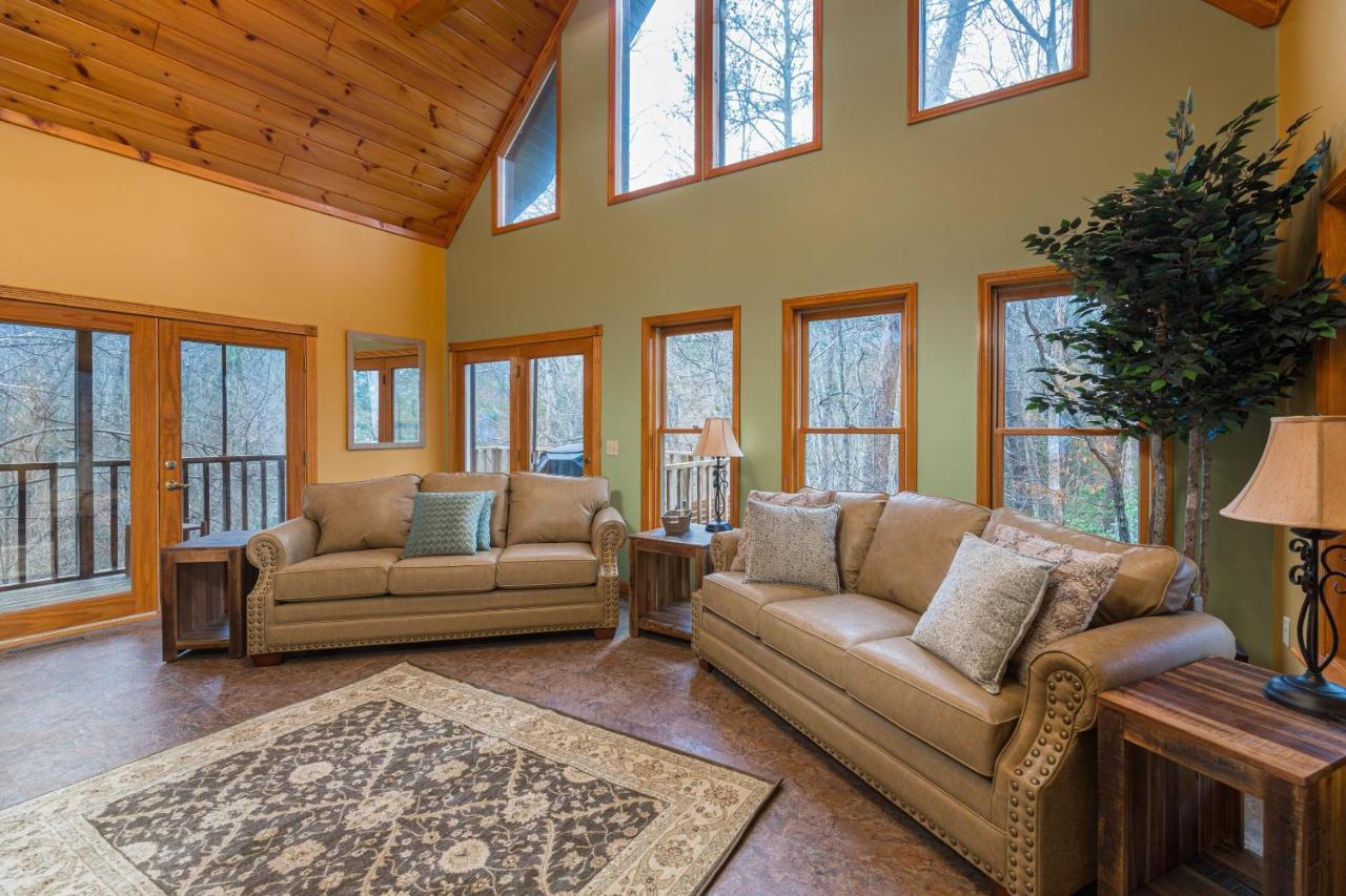 North Ridge Place Brand New Log Cabin With Hot Tub Great Location เซอเวียร์วีล ภายนอก รูปภาพ