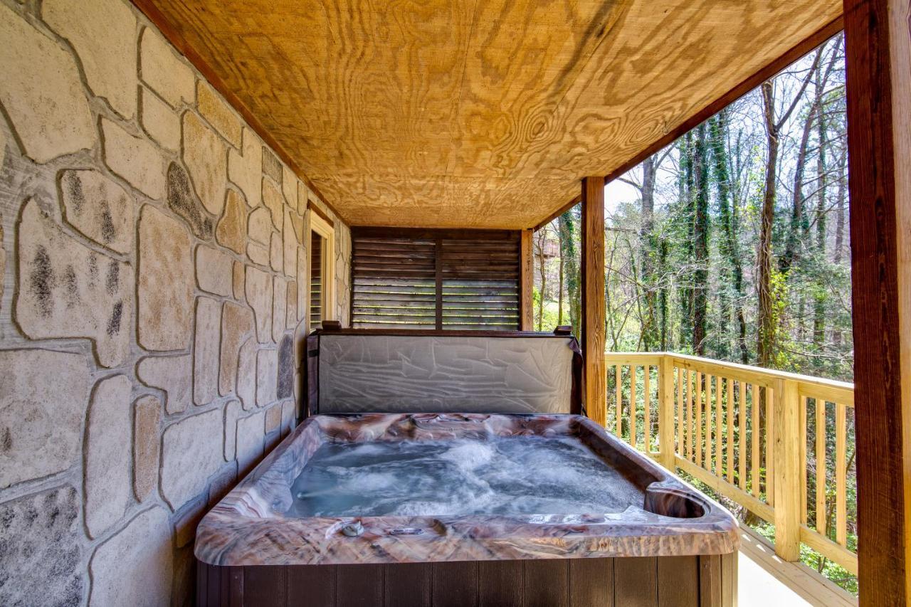 North Ridge Place Brand New Log Cabin With Hot Tub Great Location เซอเวียร์วีล ภายนอก รูปภาพ